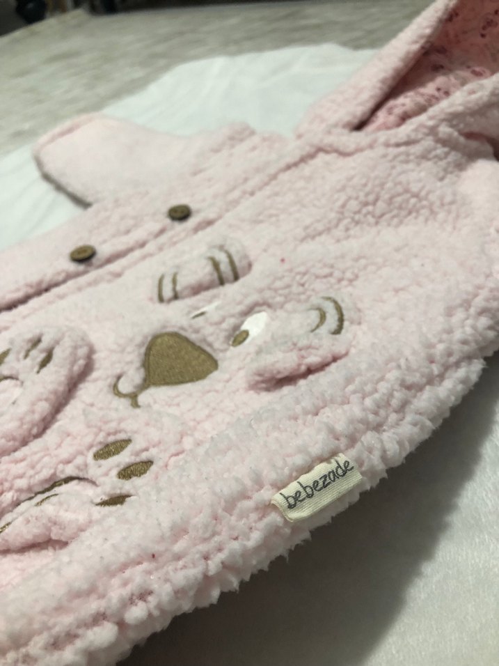 Kız Bebek Pembe Kürklü Nakışlı Tulum - Görsel 4