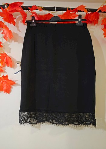 Siyah Dantel Detaylı Mini Kalem Etek - Görsel 9