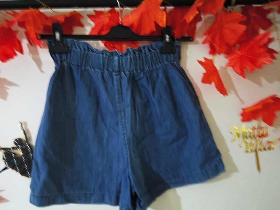 Kadın Mavi Kemerli Mini Denim Şort - Görsel 3