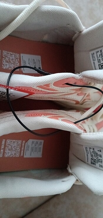 37 Beden Puma Spor Ayakkabı