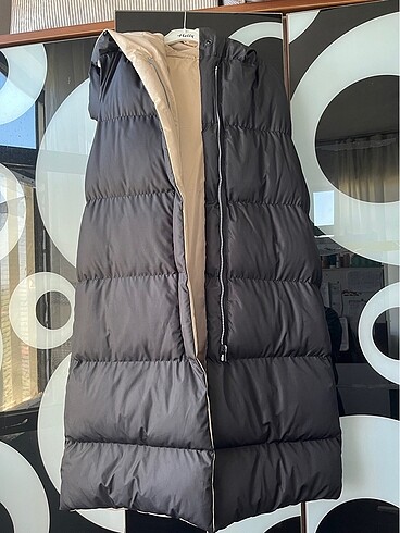 Bershka Çift taraflı şişme mont MARKA TEMSİLİ