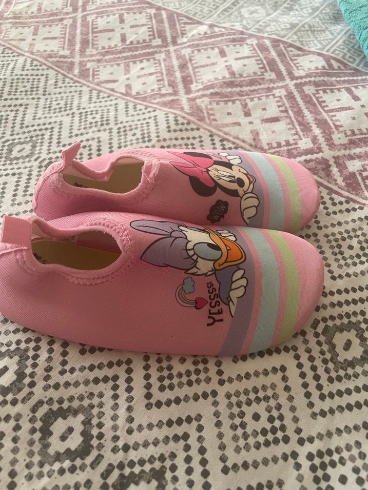 Kız Çocuk Pembe Minnie ve Daisy Terlik plaj havuz ayakkabısı - Görsel 2