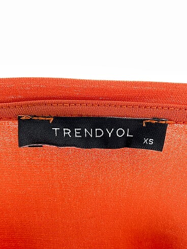 xs Beden turuncu Renk Trendyol & Milla Bluz %70 İndirimli.