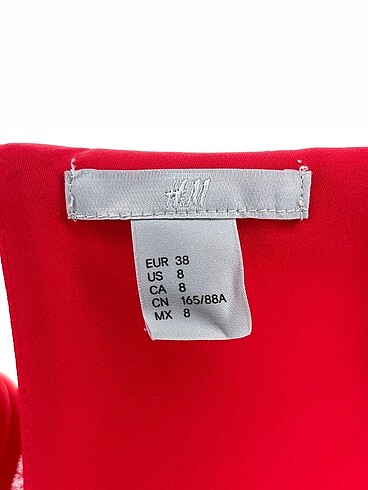 38 Beden kırmızı Renk H&M Uzun Elbise %70 İndirimli.