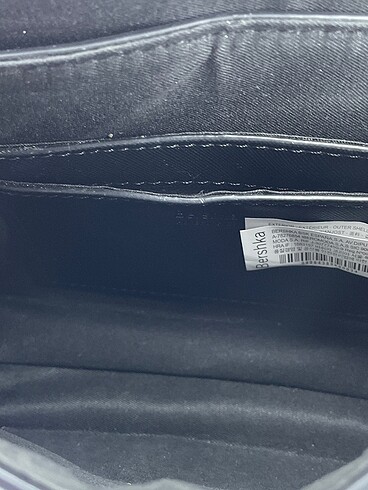  Beden Bershka Çapraz Çanta p İndirimli.