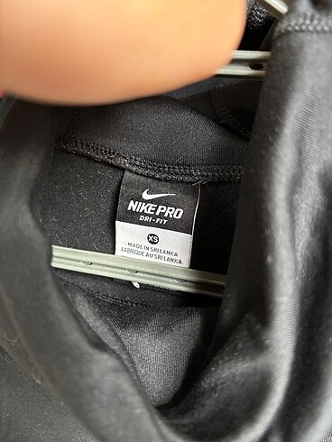 Nike Nike pro üst TAKAS FİYATI ALMAYIN