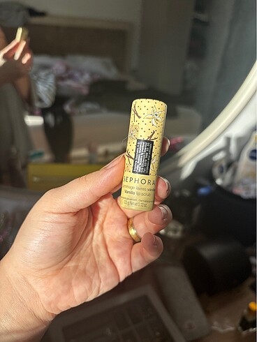 Sephora vanillia lip scrub
