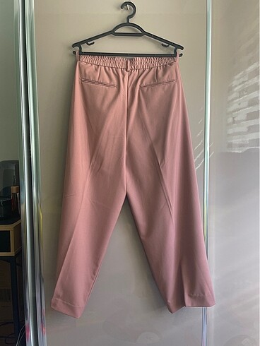 Zara Gül Kurusu Kumaş Pantolon