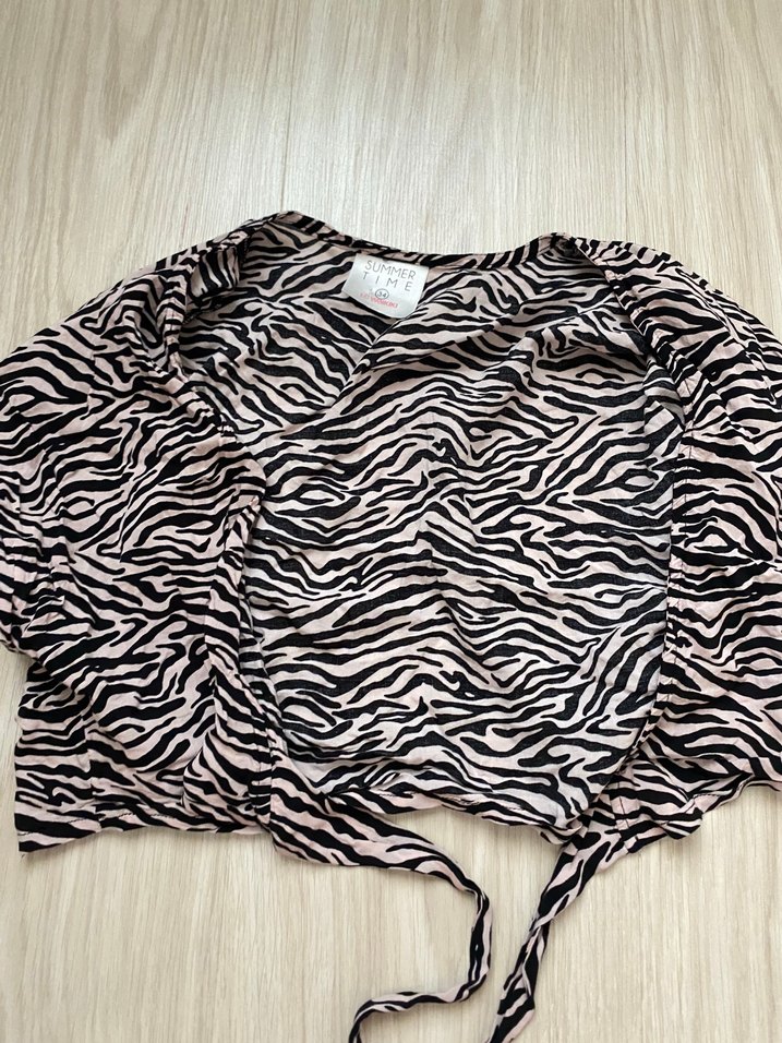 Gri Çizgili Hamile Tişörtü, Kısa Kollu - Görsel 2