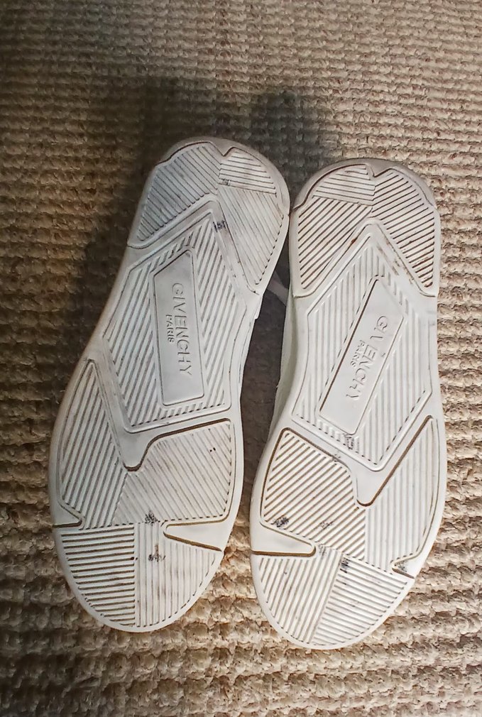 Givenchy Deri Beyaz Sneaker 40 Numara — görsel 7/10