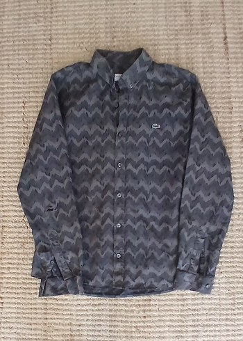 Lacoste ürünü