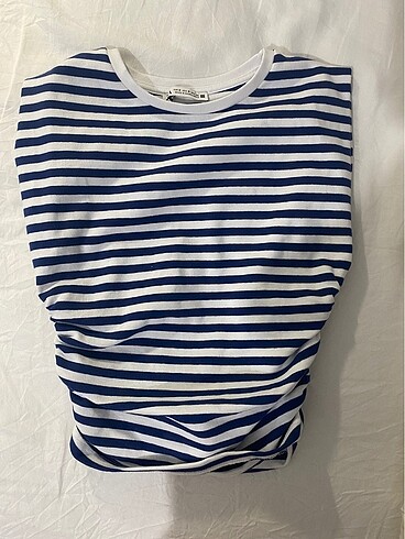 Zara crop tisort