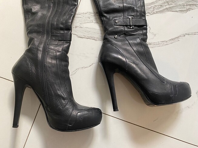 39 Beden Gianmarco Lorenzi deri çizme