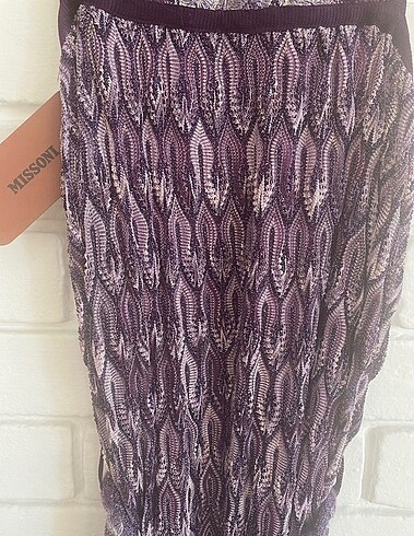 m Beden Missoni elbise etiketli