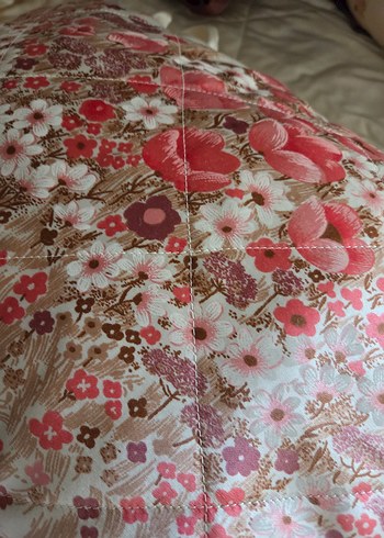 Pembe Çiçek Desenli Yatak Örtüsü - Görsel 6