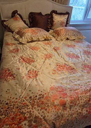 Pembe Çiçek Desenli Yatak Örtüsü - Görsel 9