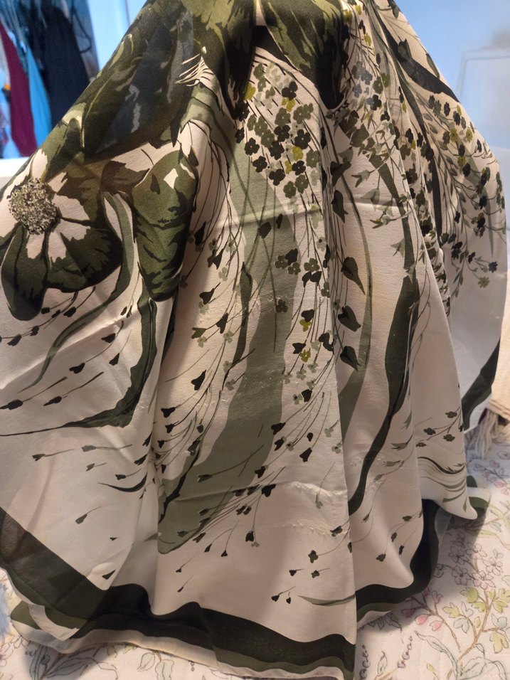 Şık Haki Kadın İpek Fular - Görsel 4