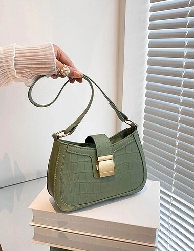 Yeşil gold çanta - Görsel 2