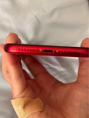 İphone 11 kırmızı