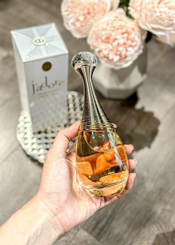 J'adore Kadın Parfümü 100 ml