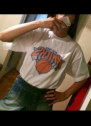 Vintage Friends Knicks T-shirt