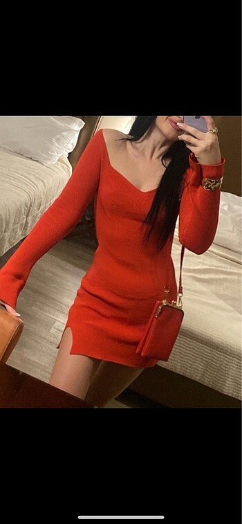 kırmızı mini elbise