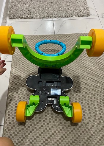 Fisher Price Renkli Zebra Desenli Bebek Yürüme Arkadaşı
