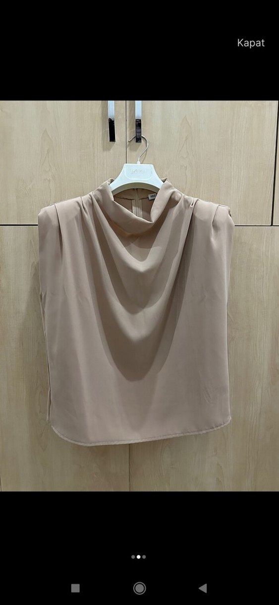 Bej Uzun Kollu Kadın   buliz - Görsel 2