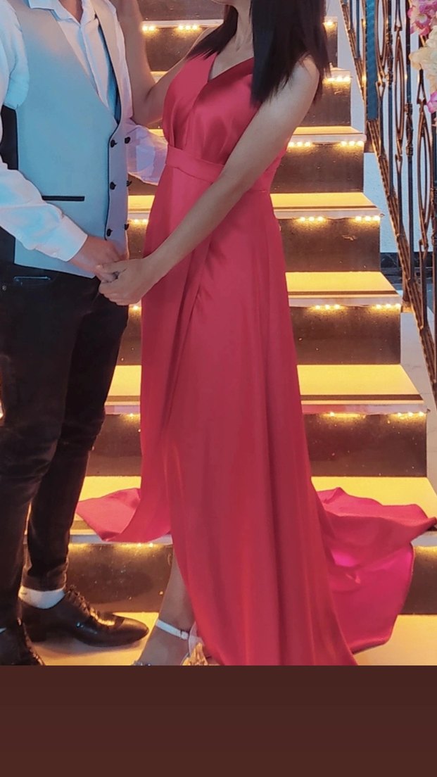 Kırmızı Drapeli Uzun Askılı Düğün Elbisesi - Görsel 2