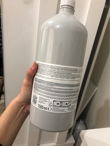 Beden Loreal silver sampuan 1.5Litre