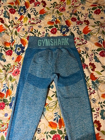 Diğer Gymshark Tayy