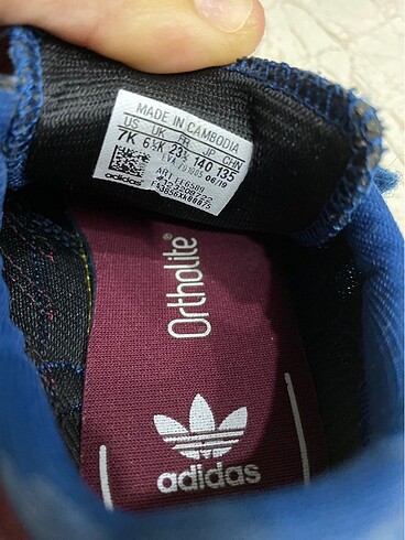 23 Beden lacivert Renk Adidas spor ayakkabı