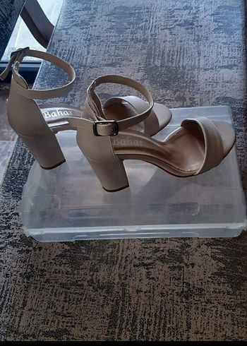 Bej Kadın Topuklu Günlük Ayakkabı - Görsel 2