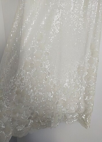 42 Beden beyaz Renk Pul işlemeli abiye elbise