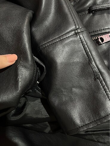 s Beden Pull and Bear deri ceket