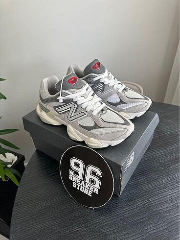 New Balance New Balance 9060