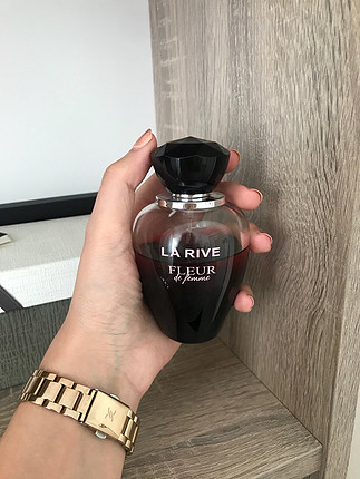 YKM La Rıve Parfum