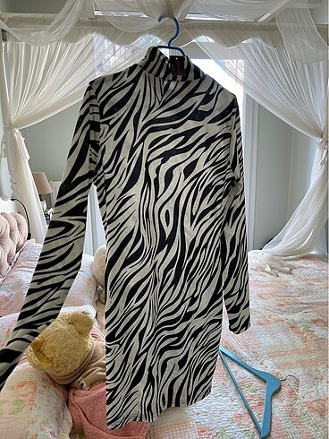Zebra kadife elbise
