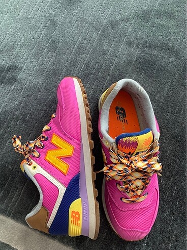 New Balance Pembe etnik desenli new balance sneakers