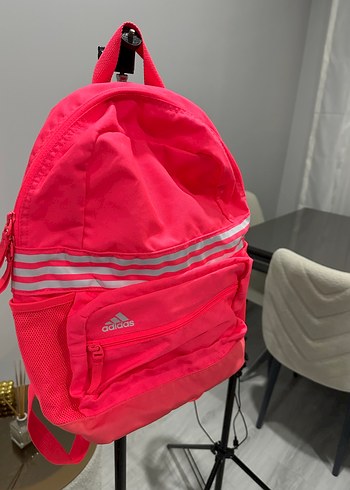  Beden Pembe Spor Sırt Çantası, Fermuarlı, Adidas