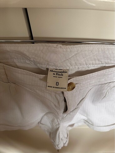 36 Beden Abercrombie Beyaz mini şort