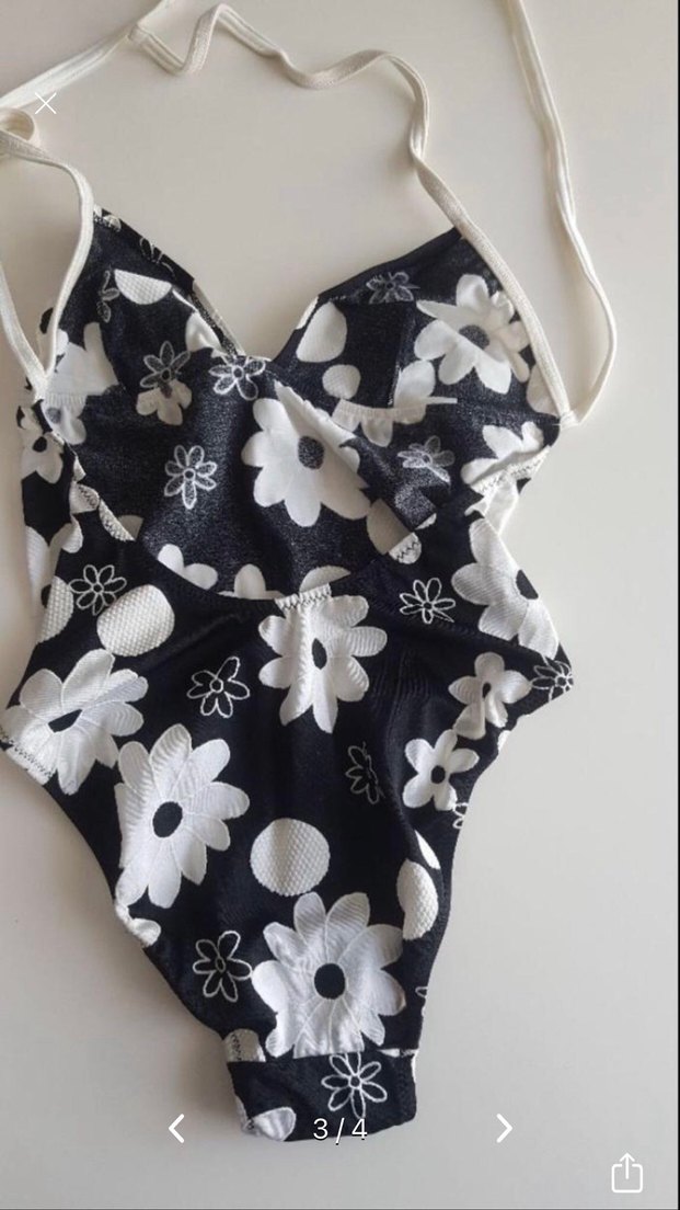 Çiçek Desenli Beyaz Siyah Mayo - Görsel 3