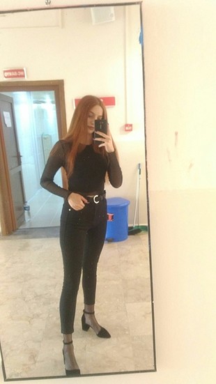 SİYAH TÜL BLUZ