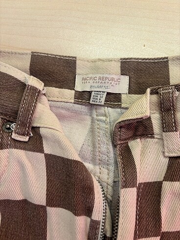 32 Beden Pull&Bear pantolon