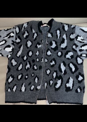 Koton Gri Leopar Desenli Uzun Kollu Hırka