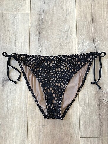 Bikini Altı