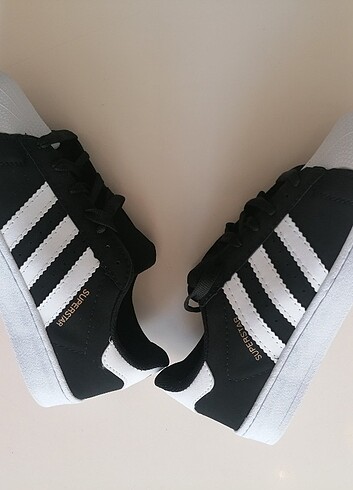 38 Beden siyah Renk Adidas superstar spor ayakkabi 