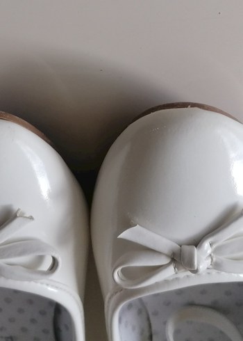 Kız Çocuk Beyaz Fiyonklu Babet Ayakkabı - Görsel 5