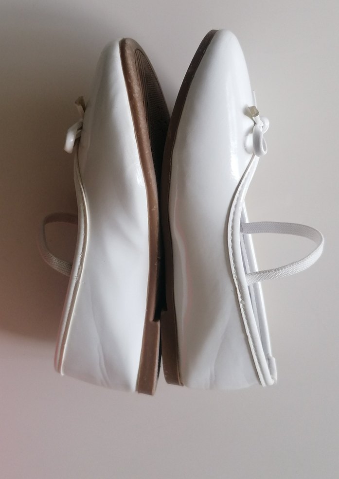 Kız Çocuk Beyaz Fiyonklu Babet Ayakkabı - Görsel 3