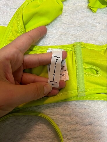 m Beden yeşil Renk Neon bikini üstü
